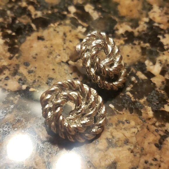 Vintage Monet Classic Silver Gilded Rope Earrings - Picture 3 of 4